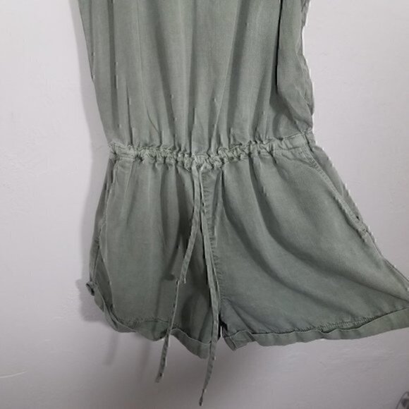 Sneak Peek Tencel Olive Green Romper Size S - Picture 4 of 7